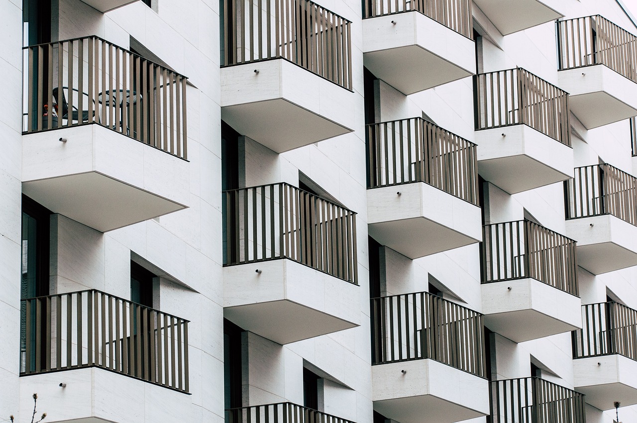 Omega Apartments Exterior